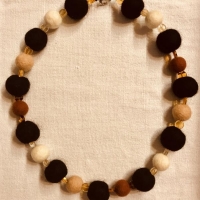 Filzschmuck